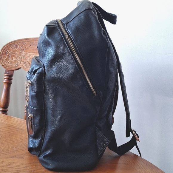 City Backpack - Picture 6 of 12